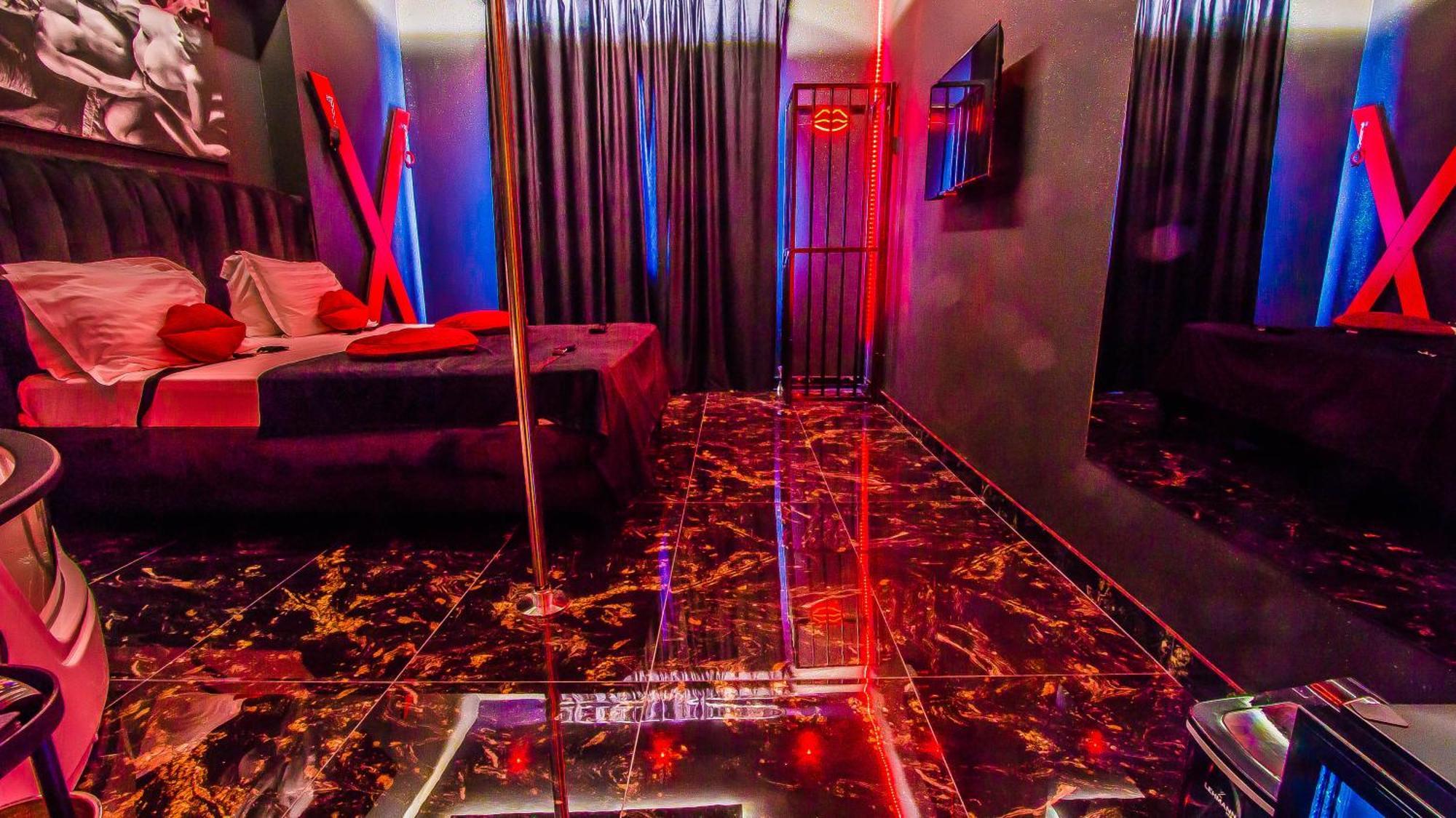 Romeo Nights - - Adults Only 3* Bucarest